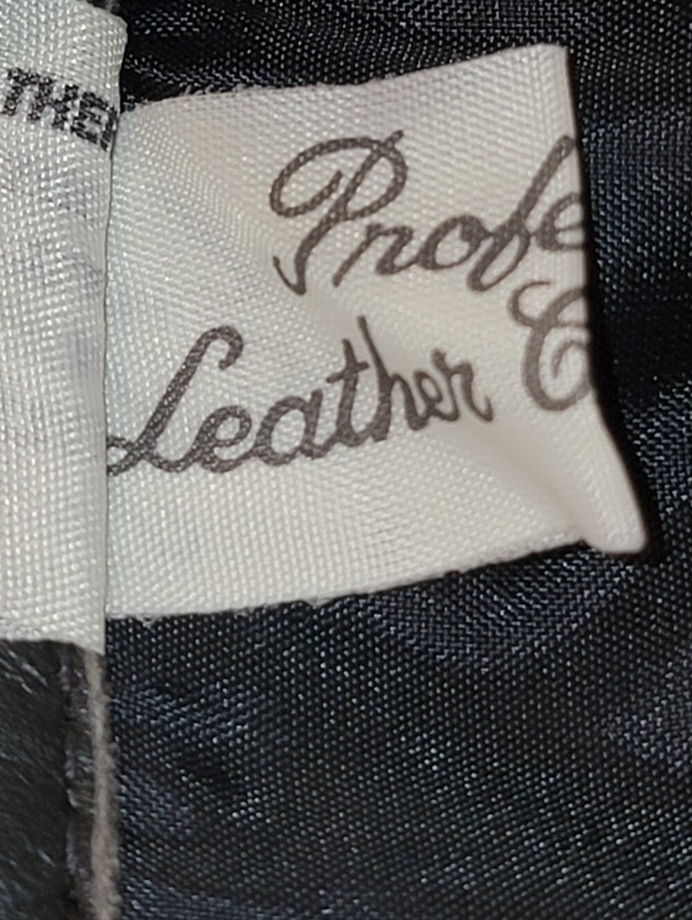 VTG Comint Black Leather Pencil Skirt High Waist Split Front Midi Size 5/6 - Picture 12 of 16